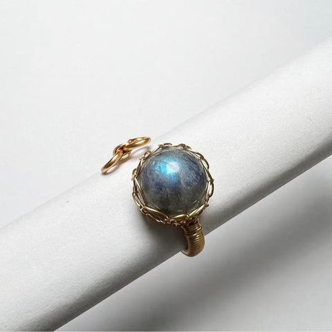 Hot - selling Natural Crystal Braided Large - bead Ring with Euro - American Design