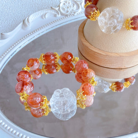Red Adorned Spirit Fox Necklace – Large 25mm Fox, 15mm Red Flower Crystal Beads, Gold-Red Luxury Queen’s Jewelry