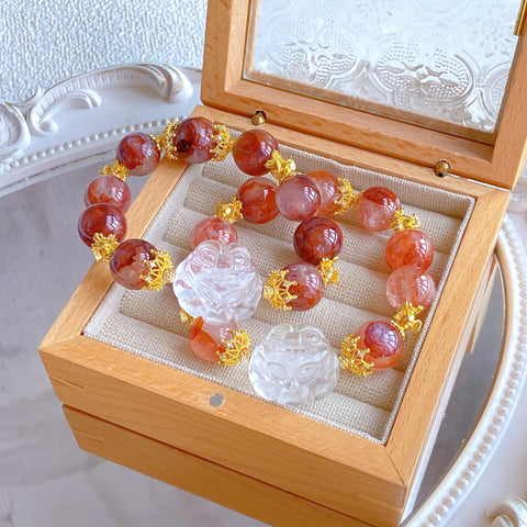Red Adorned Spirit Fox Necklace – Large 25mm Fox, 15mm Red Flower Crystal Beads, Gold-Red Luxury Queen’s Jewelry